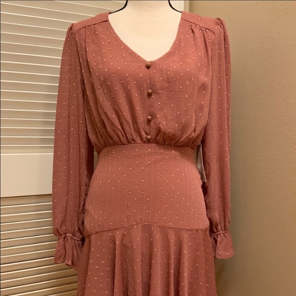 City Vibe From LA with Love Dress - Picture 4 of 14